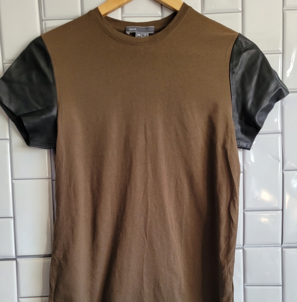 VINCE. Womens Olive Green Cotton Short Sleeve Shirt Leather SleevesSize XS